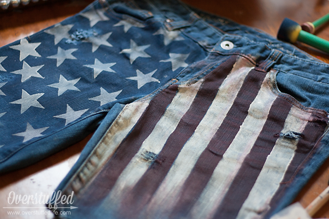 Easy DIY Patriotic Cutoff Shorts