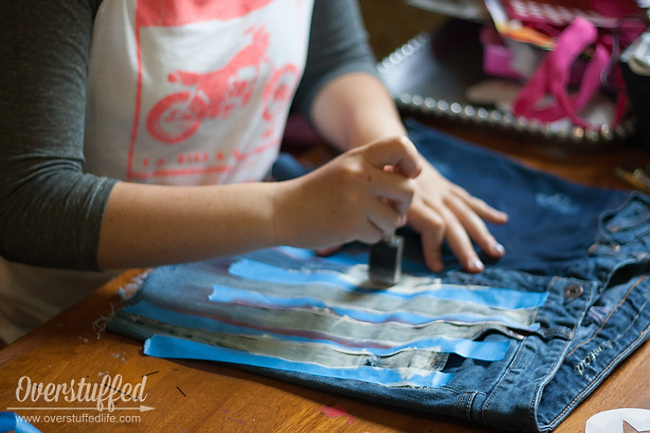 Easy DIY Patriotic cutoff shorts