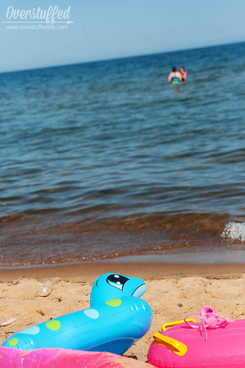 Shallow depth of field beach photo