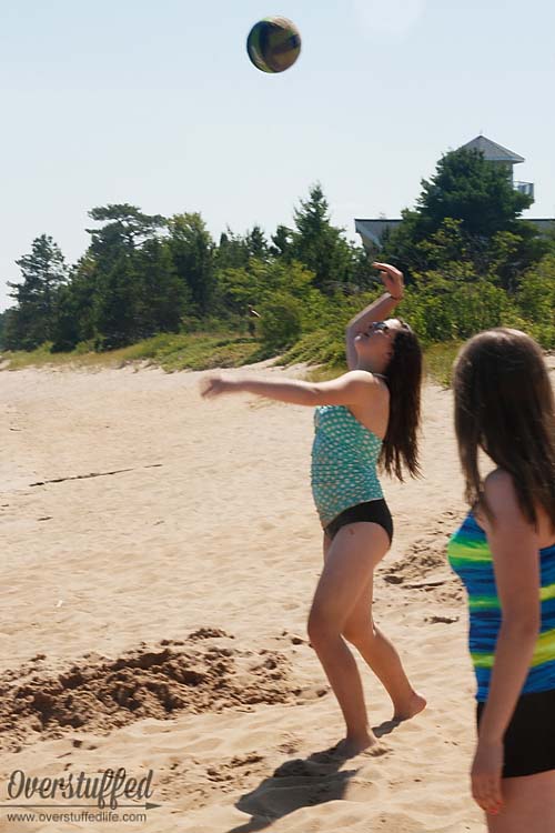 beach volleyball