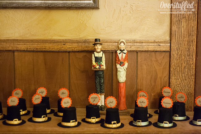 Adorable felt Pilgrim Hat place cards for your Thanksgiving place settings.