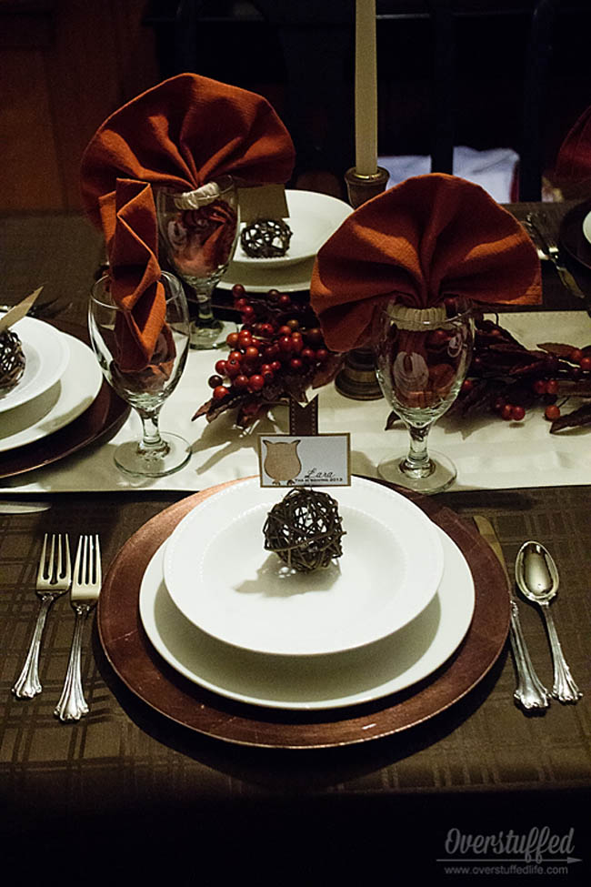 Host a stress-free Thanksgiving dinner. Tip #6: Set the table the night before. #overstuffedlife