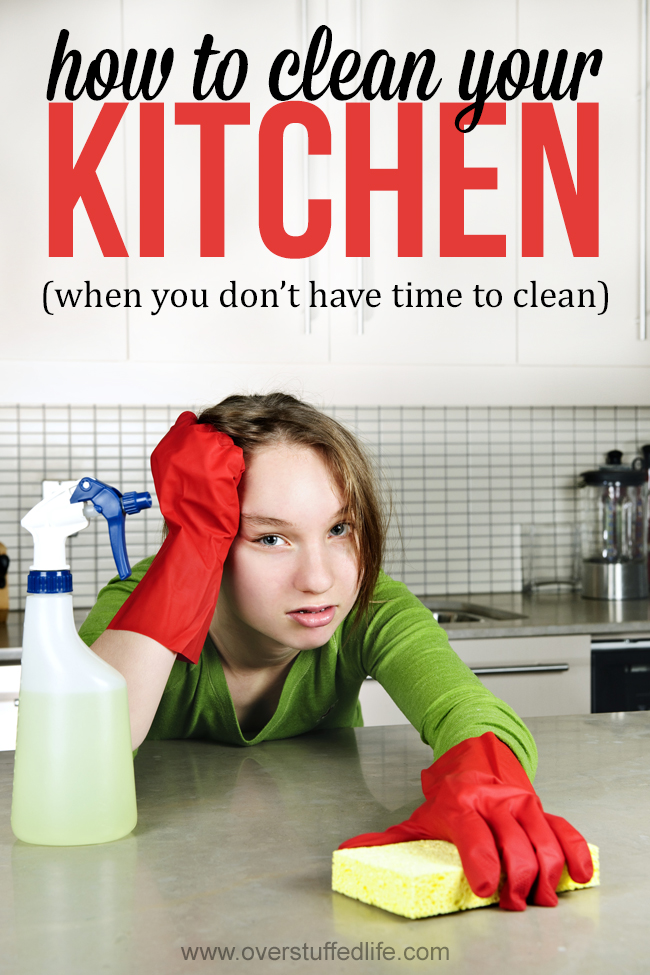 clean kitchen | no time to clean | cleaning the dishes | cleaning the kitchen | how to clean the kitchen fast | 5 strategies to keep your kitchen super clean