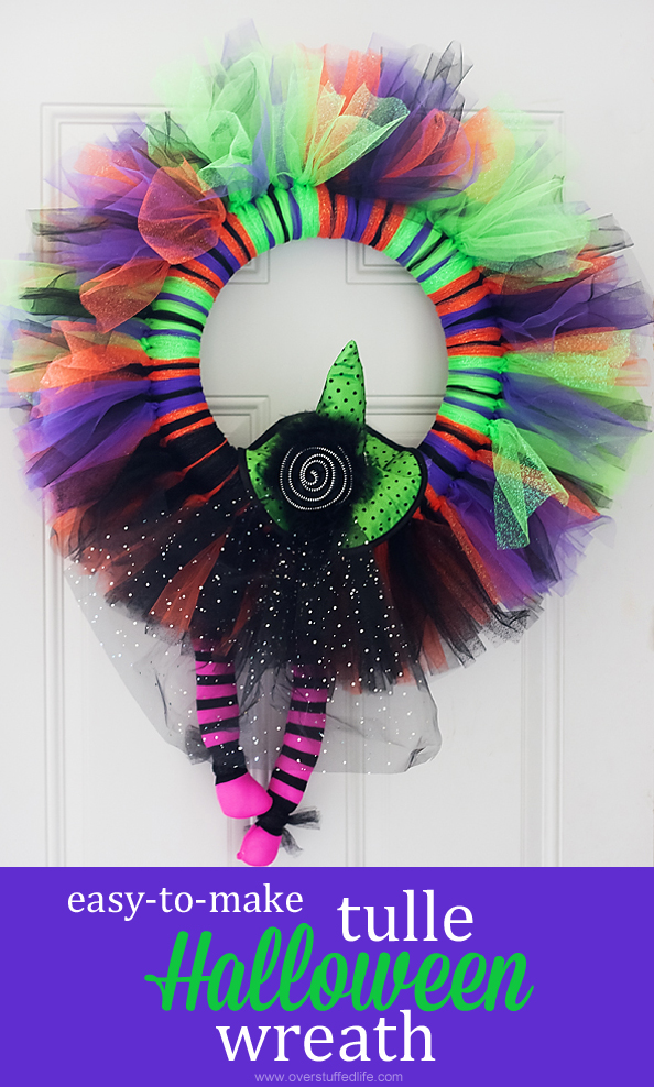 Make this adorable tulle Halloween wreath in under an hour! It's easy to make and the supplies are inexpensive. #overstuffedlife