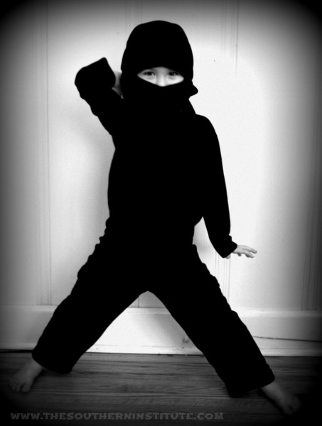 No-sew ninja Halloween costume. Super easy to make!