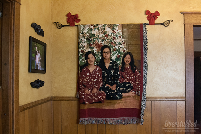 Easy Solution for Displaying a Holiday Photo Blanket without putting holes in your wall Overstuffed Life