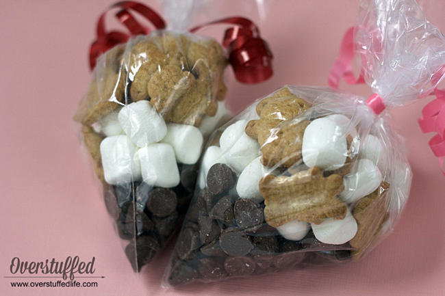 S'mores trail mix | S'more valentine treat | Teddy graham s'more mix