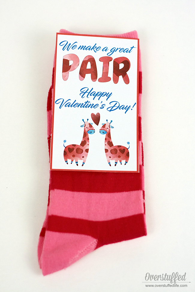 Valentine's Day printable | valentine | valentine socks | We make a great pair | free printable download | classroom valentine idea for kids | DIY Valentine idea