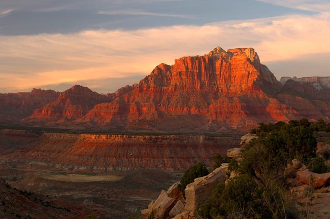 Southern Utah travel | Kanab, Utah | Grand Canyon | Zion National Park | Bryce Canyon | Duck Creek | Near Cedar City | Heritage House Museum | Best Friends Animal Sanctuary